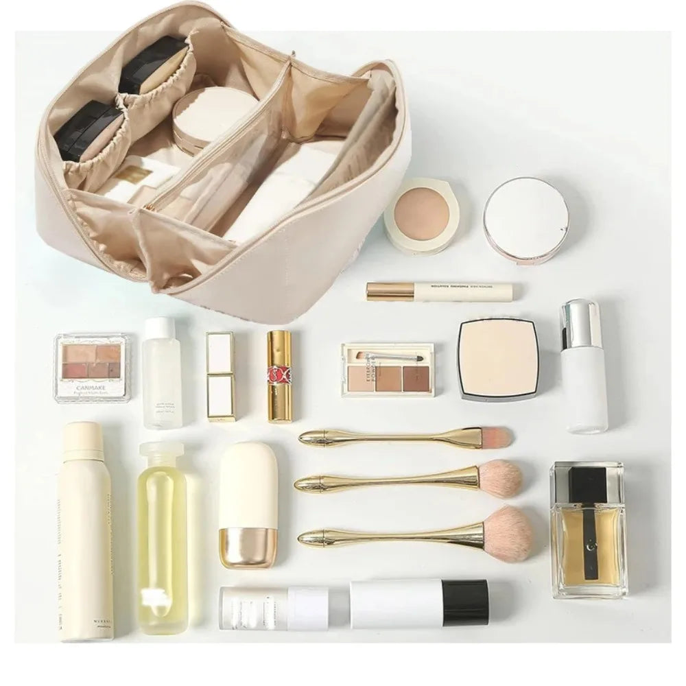 Premium Travel Makeup Organizer Polyester Cosmetic Bag With Zipper