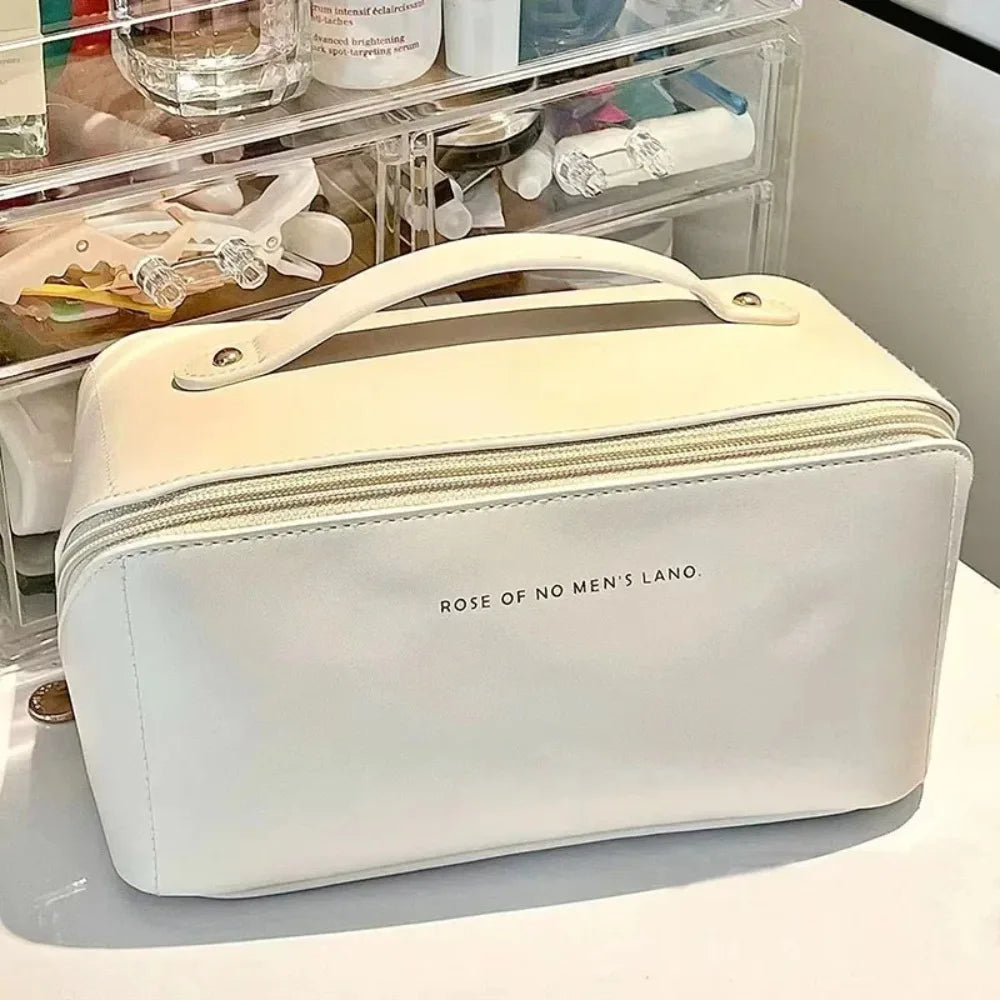 Premium Travel Makeup Organizer Polyester Cosmetic Bag With Zipper